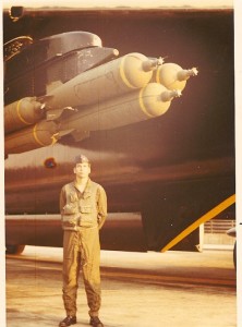 AF Photo1 (B-52 with bombs)