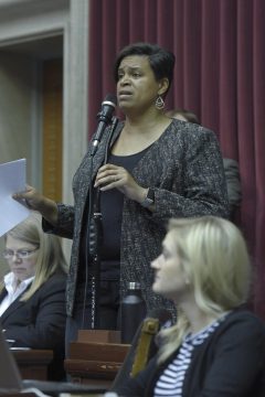 Rep. Gail McCann Beatty speaks on the charter school bill March 15, 2017. (Courtesy of Tim Bommel/House Communications)