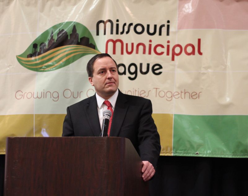 Missouri Secretary of State John Ashcroft speaks to the Missouri Municipal League on Wednesday morning. (ALISHA SHURR/THE MISSOURI TIMES)