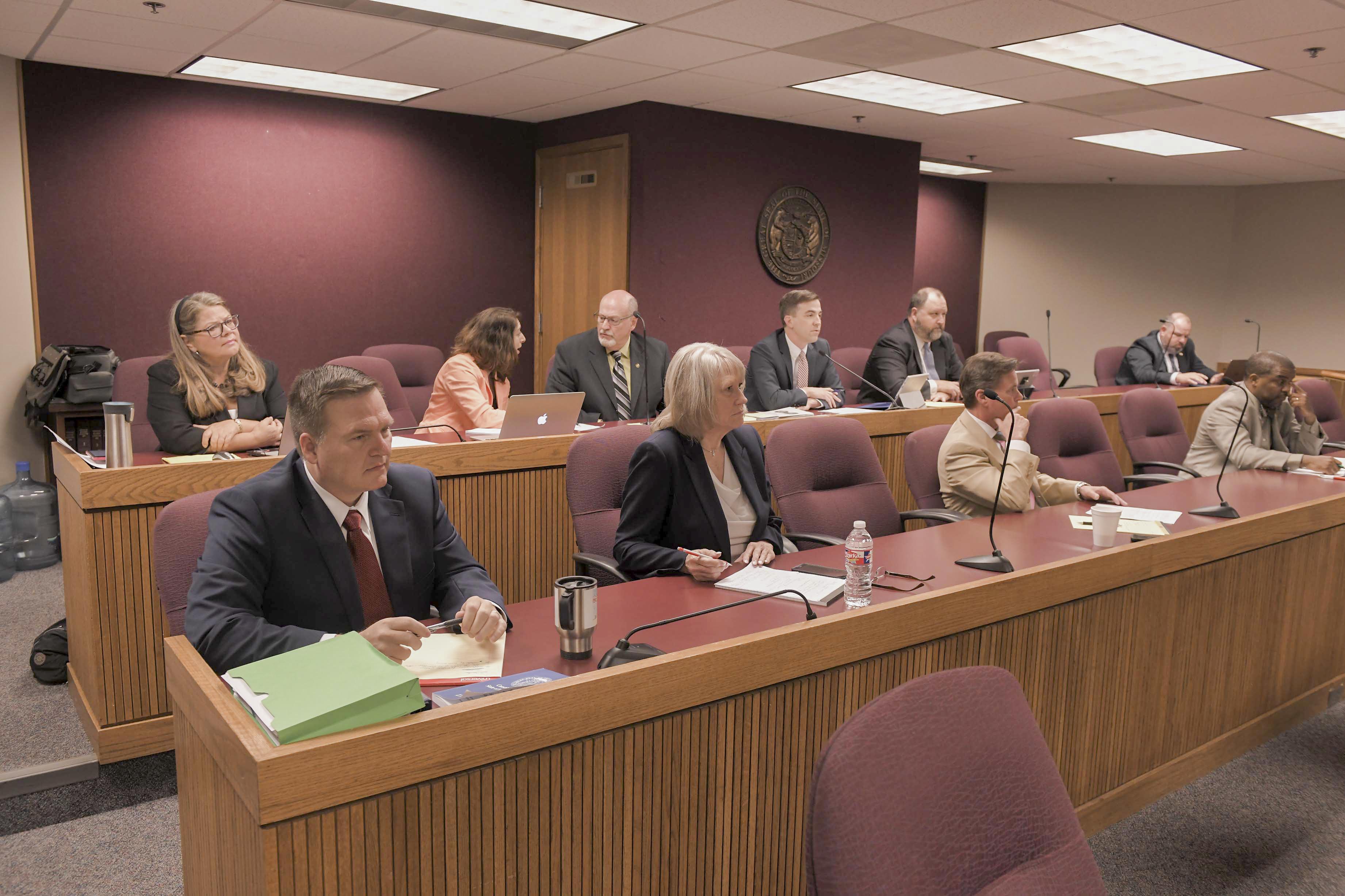 Members of the Missouri House Special Investigative Committee on Oversight ask questions of Gov. Greitens legal counsel (PHOTOS BY TIM BOMMEL/HOUSE COMMUNICATIONS).