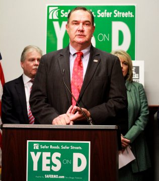 Lt. Gov. Mike Kehoe speaks in support of Proposition D (ALISHA SHURR/THE MISSOURI TIMES.)